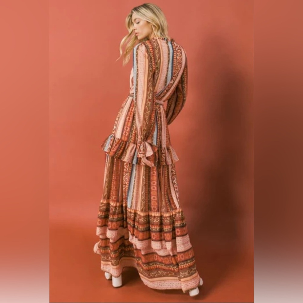 Flying Tomato Multicolor Maxi Dress - Picture 2 of 16